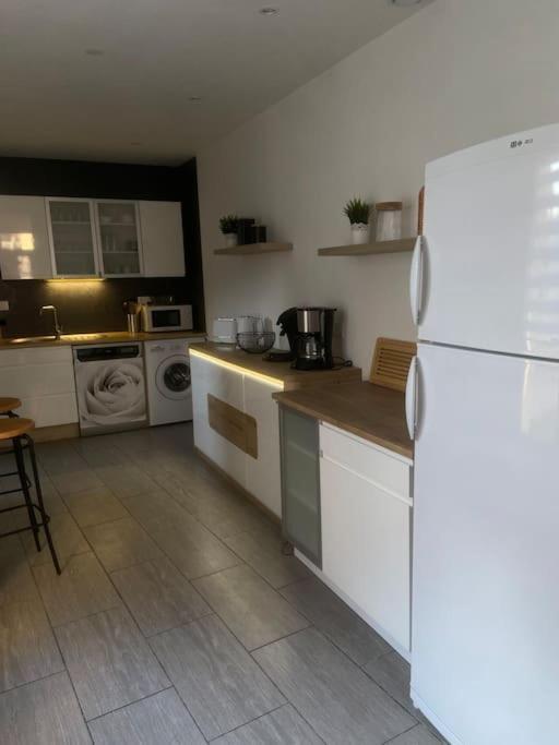 Gite Comme Chez Soi Ducey Les Cheris Exterior photo