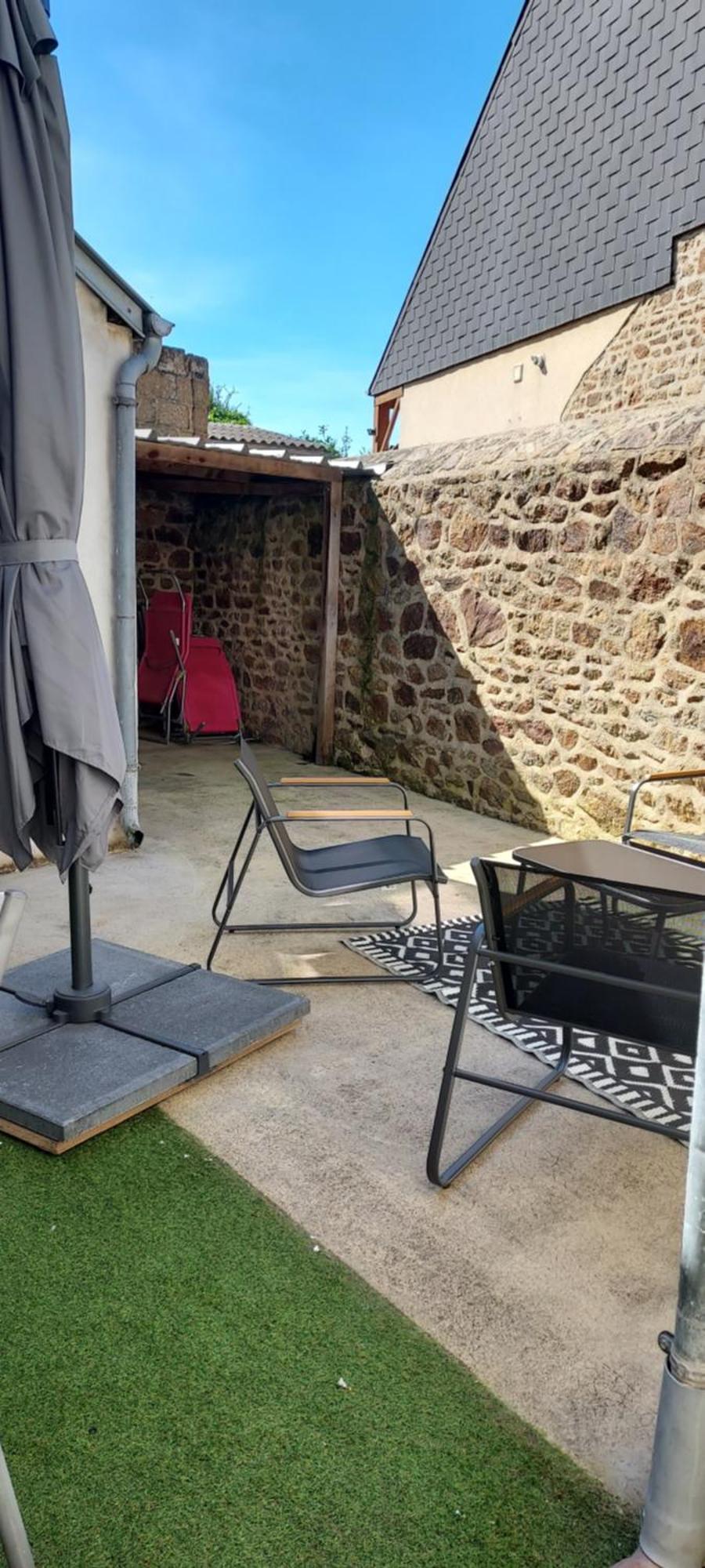 Gite Comme Chez Soi Ducey Les Cheris Exterior photo